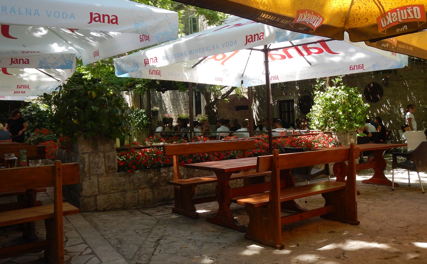 Restaurant near Omis